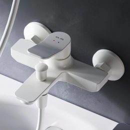 Смеситель для ванны AM.PM X-Joy F85A10033 белый