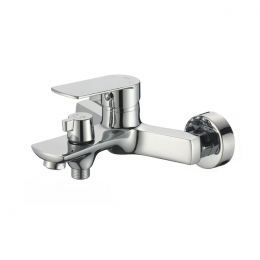 Смеситель для ванны IDDIS Plank (PLASB02i02WA) Смеситель для ванны IDDIS Plank (PLASB02i02WA)